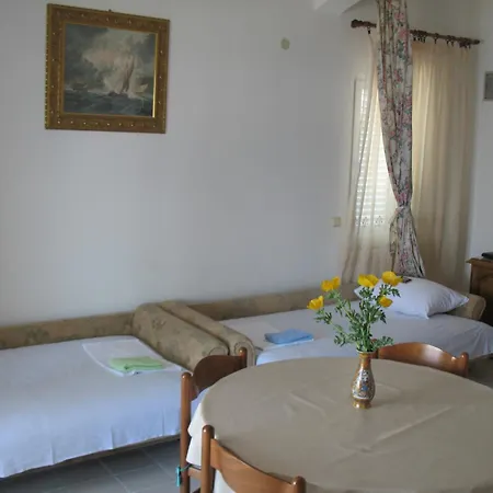 Vera Apartment Pag Town